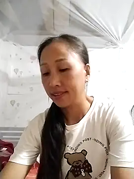 Snapshot of cute_love00 chatting on September 24, 10:48 pm cute love00 online show from September 24, 10:48 pm