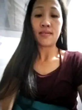 Snapshot of cute_love00 chatting on October 28, 10:31 pm cute love00 online show from October 28, 10:31 pm