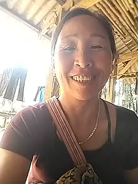 Snapshot of cute_love00 chatting on March 2, 7:26 am cute love00 online show from March 2, 7:26 am