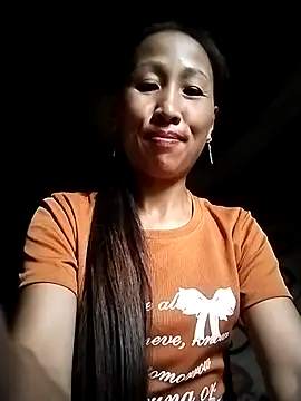Snapshot of cute_love00 chatting on September 9, 2:32 am cute love00 online show from September 9, 2:32 am