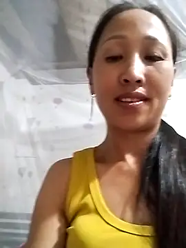 Snapshot of cute_love00 chatting on September 24, 3:46 am cute love00 online show from September 24, 3:46 am