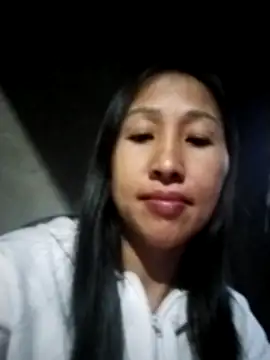 Snapshot of cute_love00 chatting on February 1, 10:35 am cute love00 online show from February 1, 10:35 am