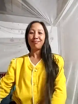 Snapshot of cute_love00 chatting on November 2, 11:32 pm cute love00 online show from November 2, 11:32 pm