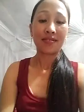 Snapshot of cute_love00 chatting on September 12, 6:35 am cute love00 online show from September 12, 6:35 am