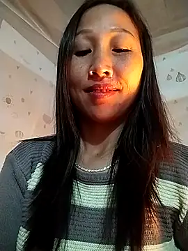 Snapshot of cute_love00 chatting on November 29, 11:49 pm cute love00 online show from November 29, 11:49 pm