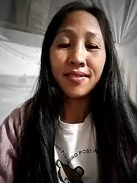 Snapshot of cute_love00 chatting on November 16, 10:57 pm cute love00 online show from November 16, 10:57 pm