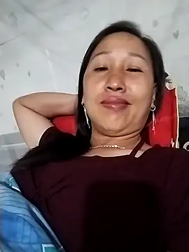 Snapshot of cute_love00 chatting on March 1, 10:32 pm cute love00 online show from March 1, 10:32 pm