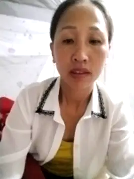Snapshot of cute_love00 chatting on October 4, 9:38 pm cute love00 online show from October 4, 9:38 pm