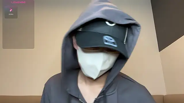 Snapshot of akkan_6868 chatting on November 26, 7:41 am akkan 6868 online show from November 26, 7:41 am