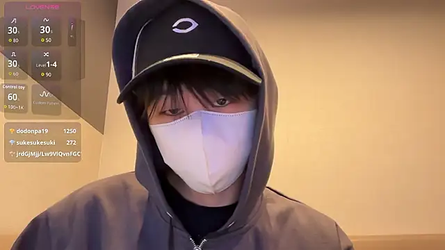 Snapshot of akkan_6868 chatting on November 28, 6:57 am akkan 6868 online show from November 28, 6:57 am