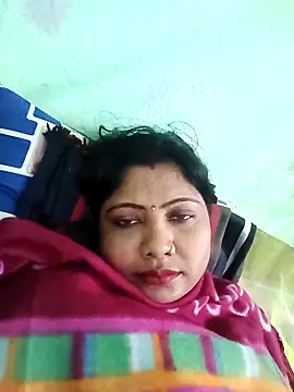 Snapshot of Apkisona8 chatting on November 12, 8:40 am Apkisona8 online show from November 12, 8:40 am