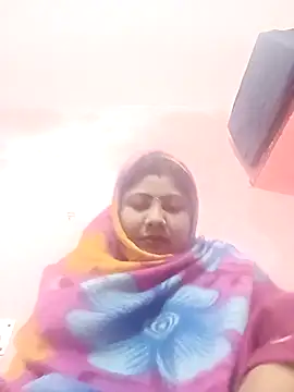 Snapshot of Apkisona8 chatting on December 14, 8:42 am Apkisona8 online show from December 14, 8:42 am