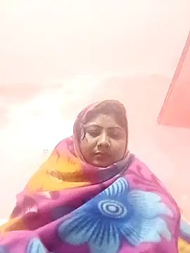 Snapshot of Apkisona8 chatting on December 3, 5:30 am Apkisona8 online show from December 3, 5:30 am