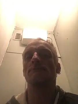 pepis117 online show from March 2, 2:34 am