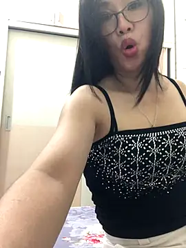 Snapshot of Vitamin_sexy chatting on September 28, 6:20 am Vitamin sexy online show from September 28, 6:20 am