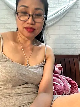 Vitamin sexy online show from November 29, 5:24 pm
