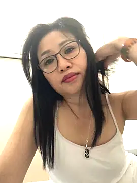 Snapshot of Vitamin_sexy chatting on September 9, 1:20 pm Vitamin sexy online show from September 9, 1:20 pm