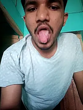 Snapshot of sexofbro chatting on October 18, 8:27 am sexofbro online show from October 18, 8:27 am