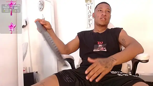 Snapshot of rivaldo_ramos chatting on October 14, 3:51 am rivaldo ramos online show from October 14, 3:51 am