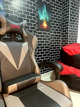 Snapshot of rivaldo_ramos chatting on December 5, 7:34 pm rivaldo ramos online show from December 5, 7:34 pm