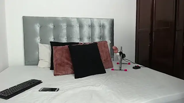 DaiishaWolf online show from January 9, 9:38 am