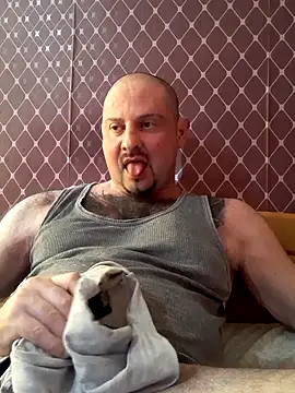  NEREZA  online show from April 7, 3:58 pm