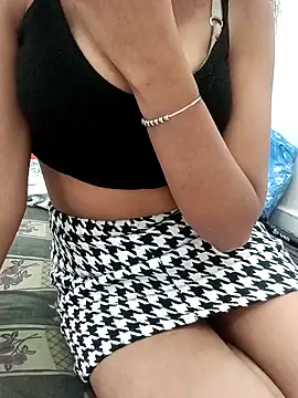 Cute radhaaa online show from November 3, 10:52 am