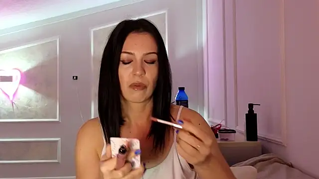 AlyaRei online show from December 2, 1:28 am