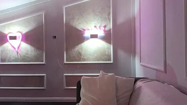 AlyaRei online show from November 28, 9:04 pm