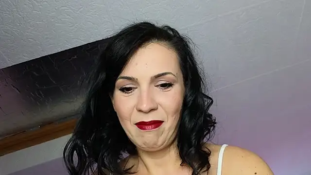 AlyaRei online show from October 19, 5:59 pm