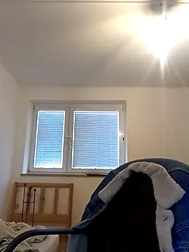 Snapshot of Premium-Jogurt chatting on December 23, 10:58 am Premium-Jogurt online show from December 23, 10:58 am