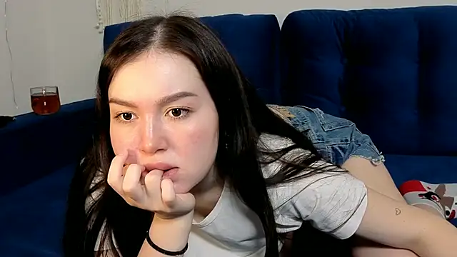 LexeeLuv online show from October 16, 2:31 am