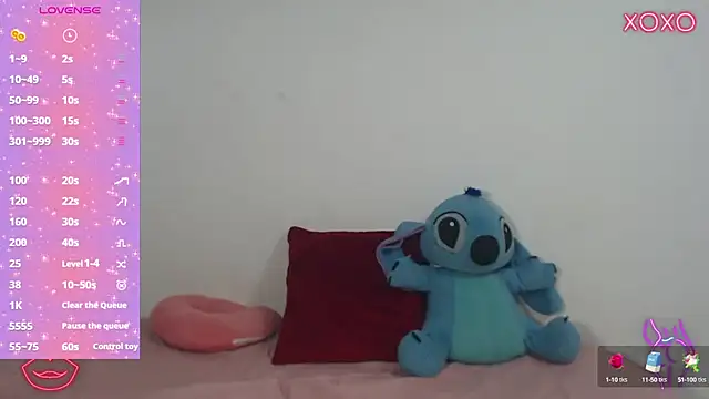 Snapshot of Allison_19__ chatting on October 16, 10:34 am Allison 19 online show from October 16, 10:34 am