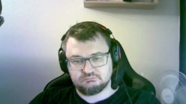 SirAbuser online show from December 5, 7:18 am