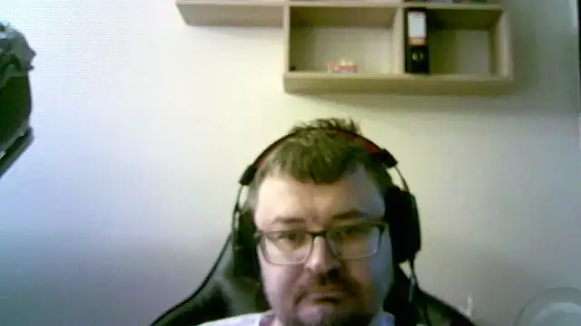 SirAbuser online show from December 2, 7:10 am