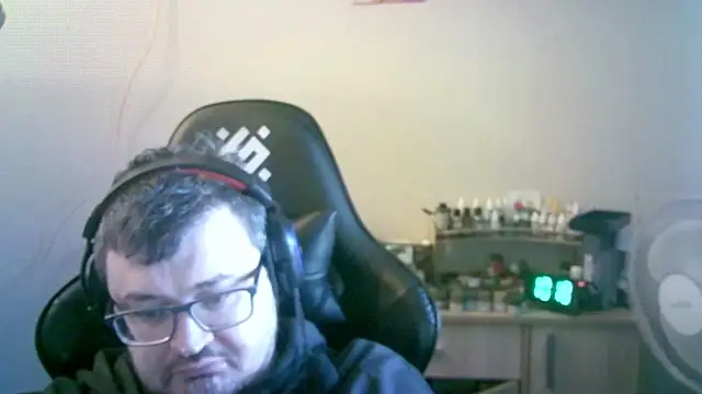 SirAbuser online show from February 25, 7:19 am