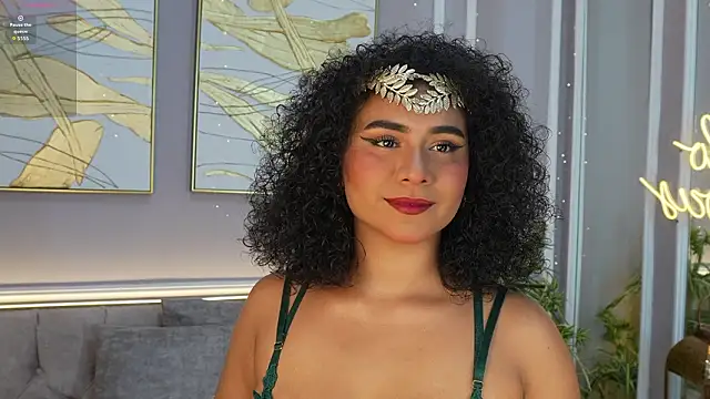 ellette   online show from February 27, 7:03 pm