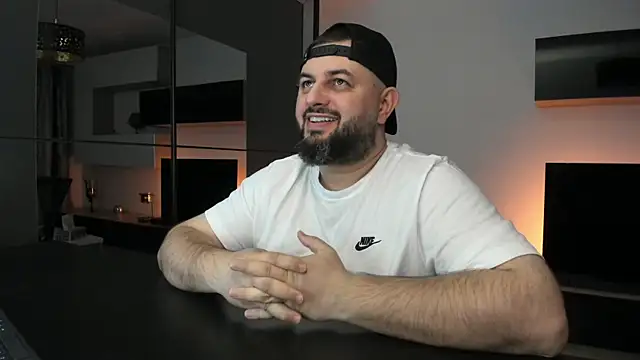 DravenPeak online show from April 15, 8:31 pm