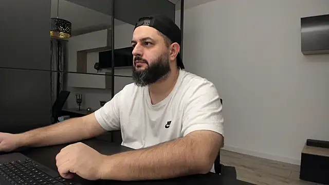 DravenPeak online show from November 4, 3:32 am