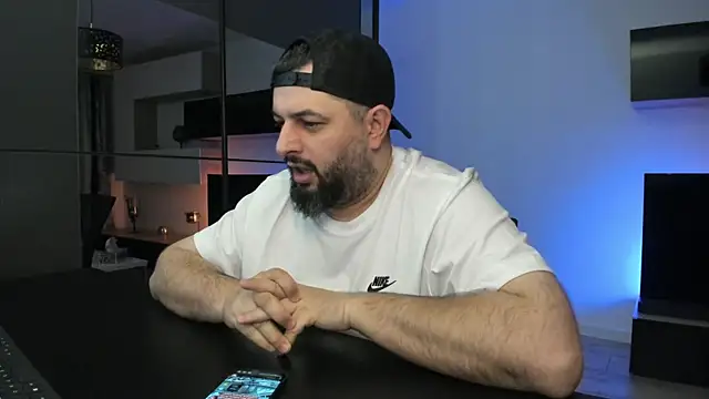 DravenPeak online show from April 8, 12:45 am