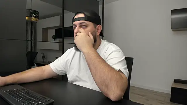 DravenPeak online show from October 31, 3:25 am