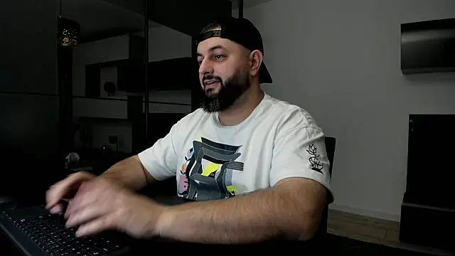 DravenPeak online show from March 8, 1:00 am