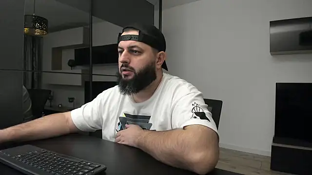 DravenPeak online show from January 11, 8:05 pm