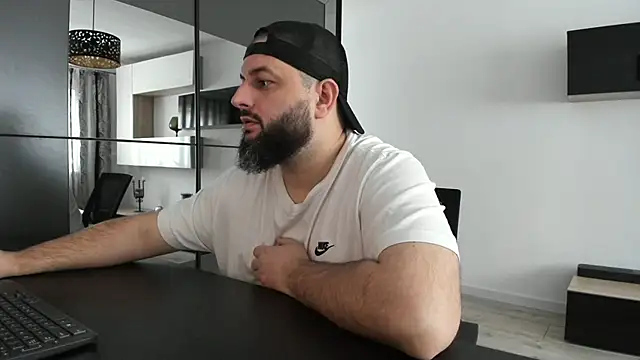 DravenPeak online show from November 21, 9:19 am