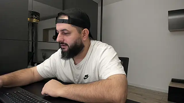 DravenPeak online show from November 2, 5:18 pm