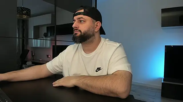 DravenPeak online show from March 28, 1:56 pm