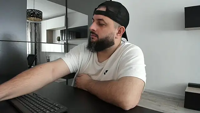 DravenPeak online show from October 26, 10:37 am