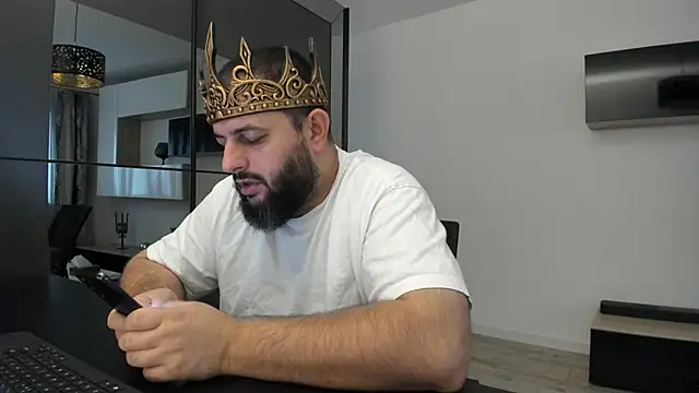 DravenPeak online show from September 12, 4:56 am