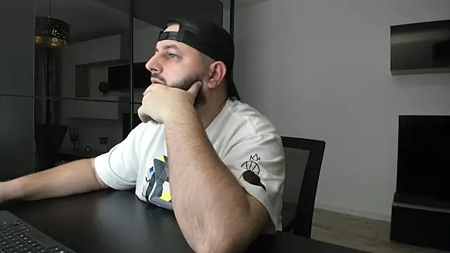 DravenPeak online show from January 8, 7:09 pm