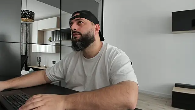 DravenPeak online show from November 1, 10:09 am